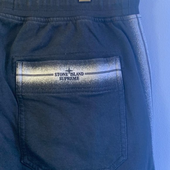 Stone Island Supreme Black Stripe Sweatpants SS22 - Picture 9 of 13